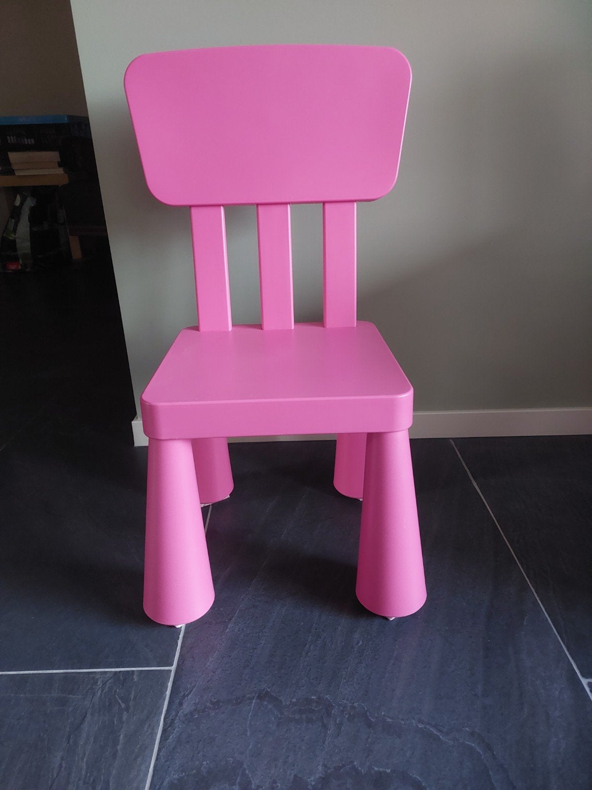 Roze kinderstoel - ideaal voor de kleintjes, Ophalen