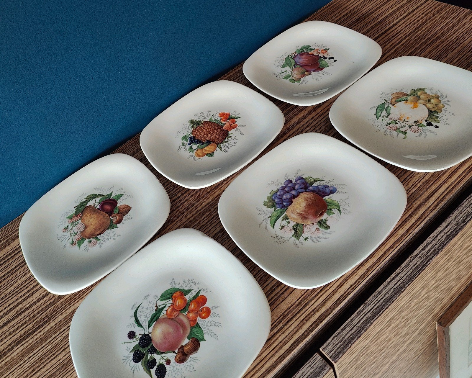 Set van 6 Boch Frères La Louvière borden fruit vintage, Keramiek, Ophalen of Verzenden, Overige stijlen, Schaal of Schalen