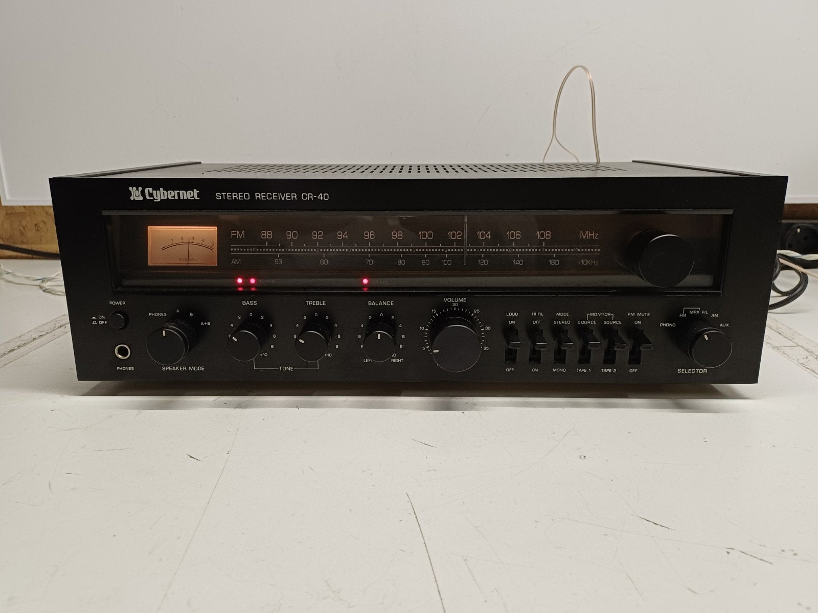 Cybernet CR-40 Stereo Receiver - Zeer Goede Staat, Ophalen of Verzenden, Gebruikt, Overige merken, Losse componenten