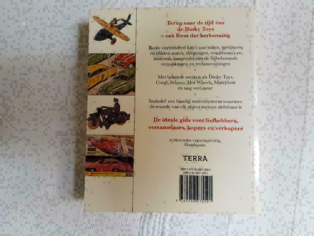 Boek: METALEN SPEELGOED J. Miller  ISBN 9789058975591, Verzamelen, -, -, Ophalen of Verzenden, Zo goed als nieuw