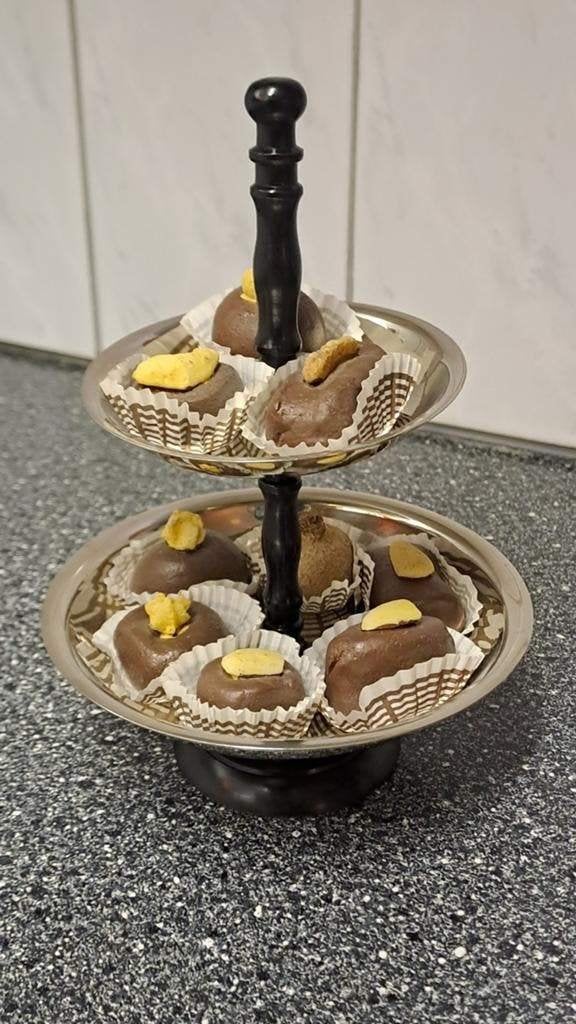 Etagère / Gebakschaal 2-laags - Zilverkleurig, Onbekend, Ophalen of Verzenden, Zo goed als nieuw, Onbekend