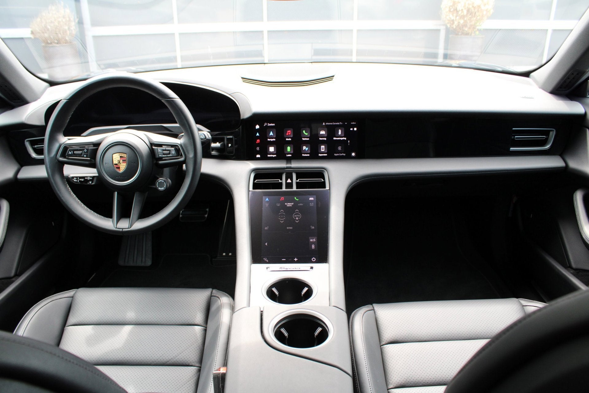 Porsche Taycan Cross Turismo 4 105 kWh, Auto's, Porsche, Automaat, 435 pk, Gebruikt, Zwart