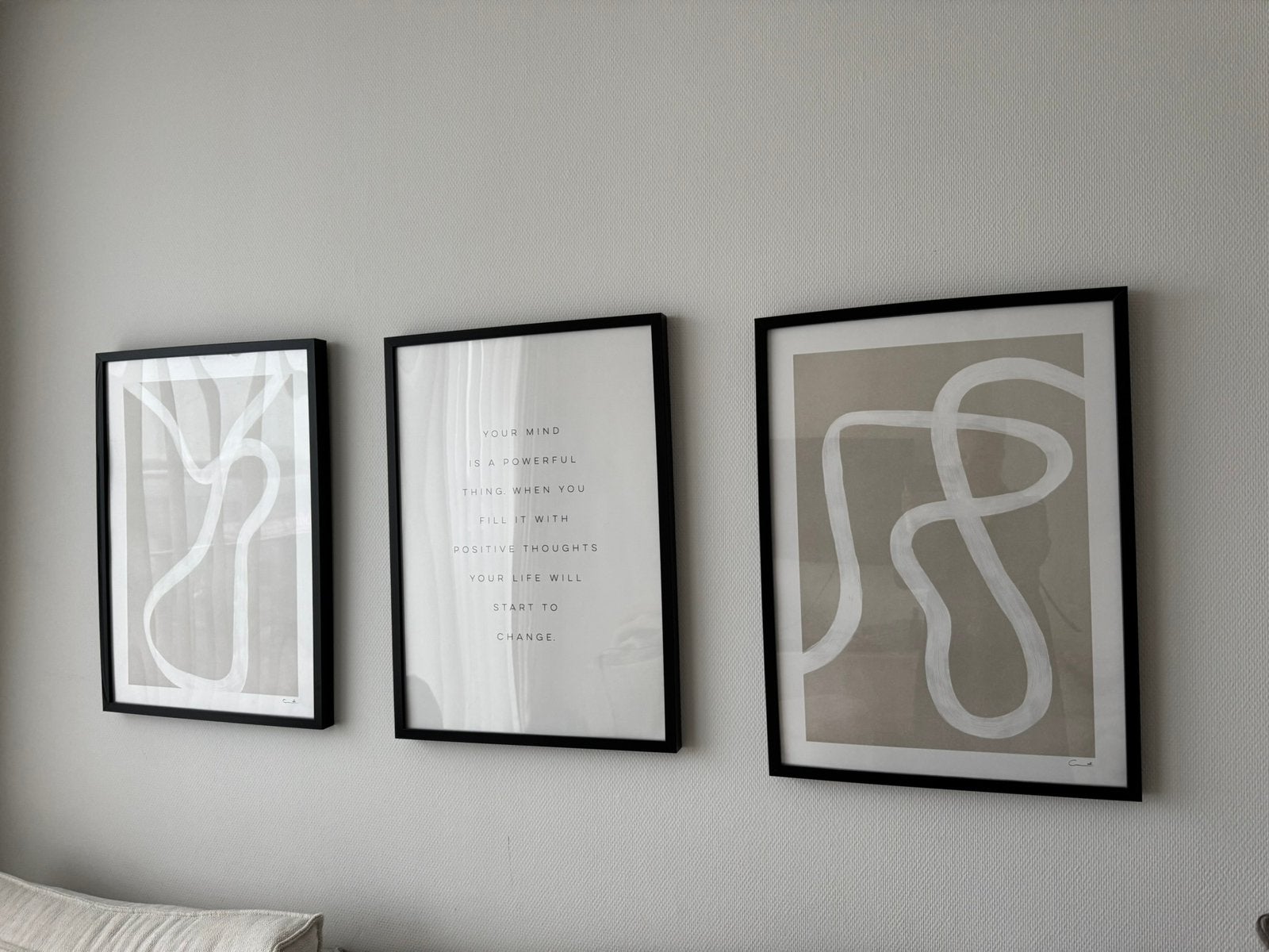 Lijsten met posters beige, Ophalen, Zo goed als nieuw, Hout, Minder dan 50 cm