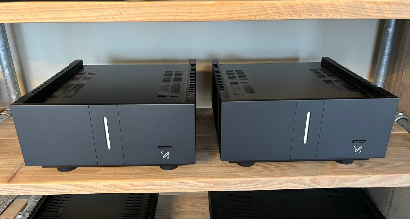 Quad Artera Monoblocks  (Winkel Leegverkoop)