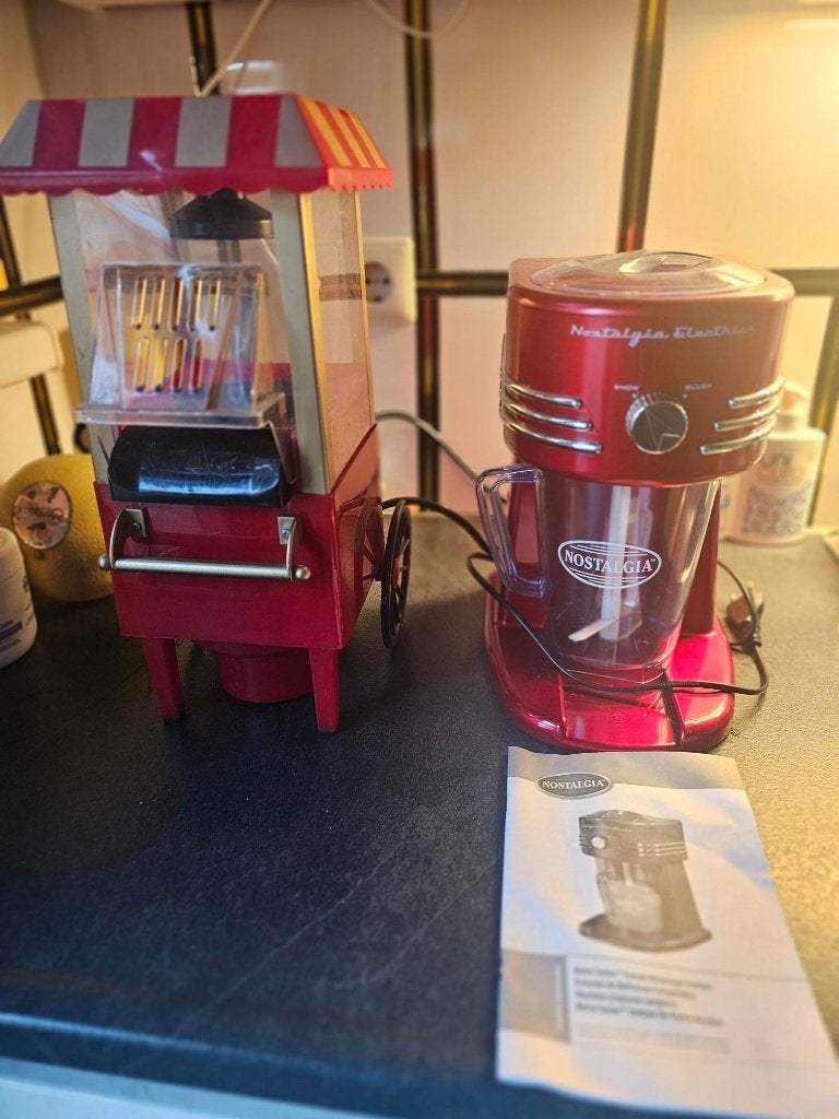popcorn maker en slush maker, Ophalen of Verzenden, Zo goed als nieuw, Rood