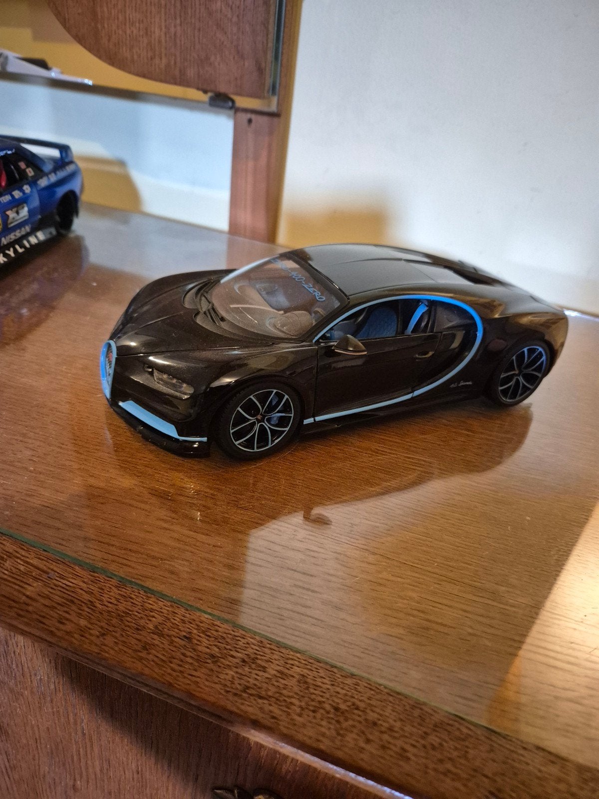 Bburago Bugatti Chiron, Hobby en Vrije tijd, Ophalen of Verzenden, Zo goed als nieuw, Auto, Bburago