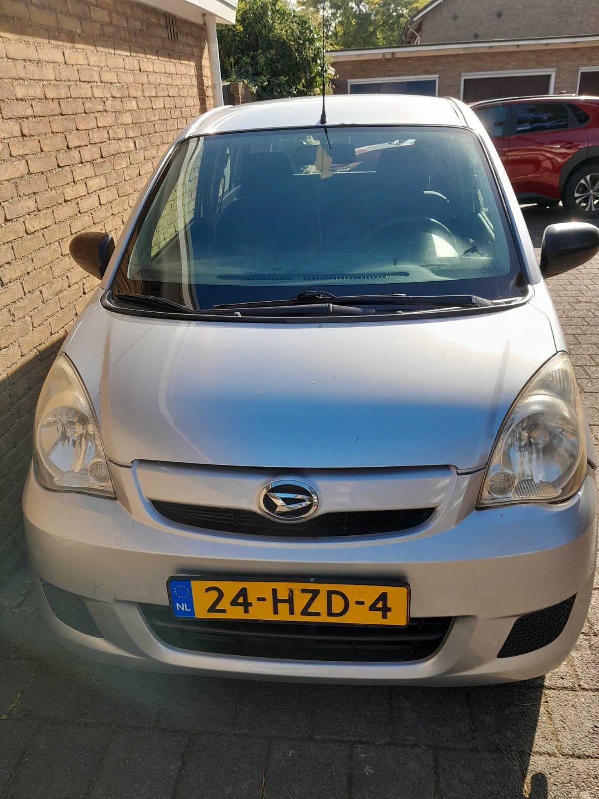 Daihatsu Cuore 1.0 5D 2009 Grijs, Auto's, Voorwielaandrijving, 600 kg, 18 €/maand, 4 stoelen