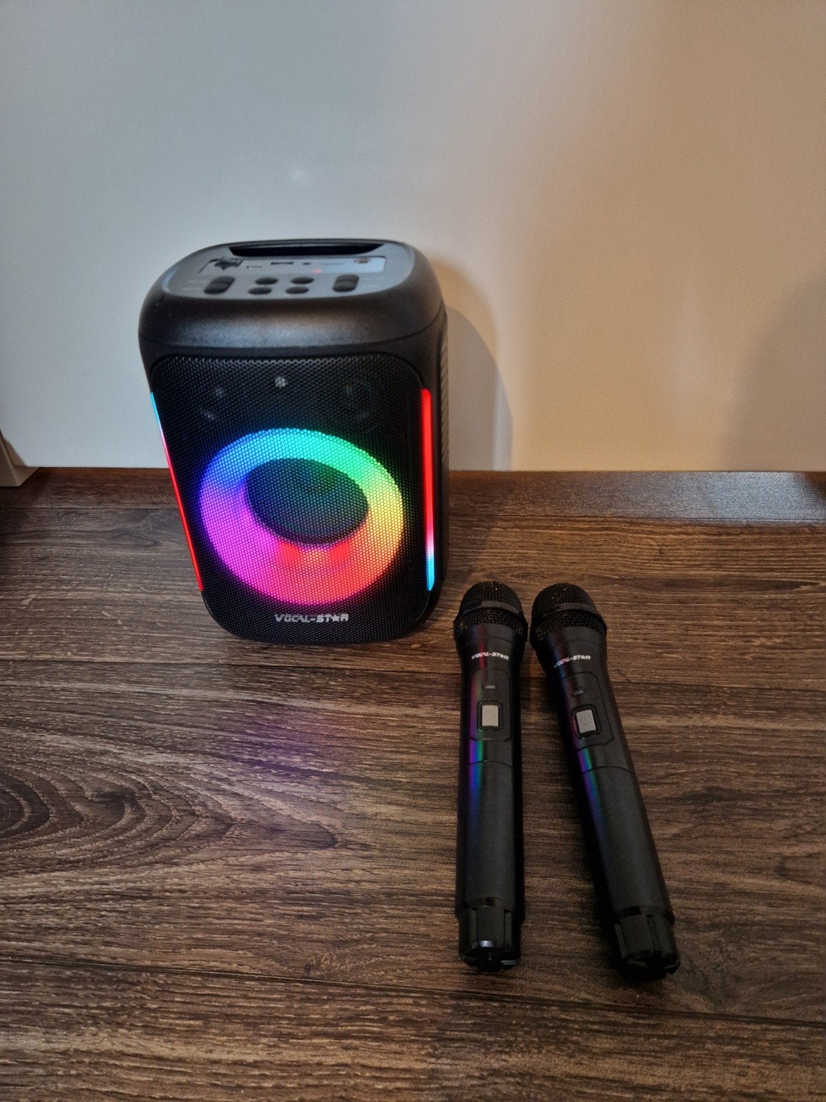 Vocal-Star Karaoke Set met Microfoons en Lichteffecten, Audio, Tv en Foto, Karaoke-apparatuur, Ophalen of Verzenden, Zo goed als nieuw