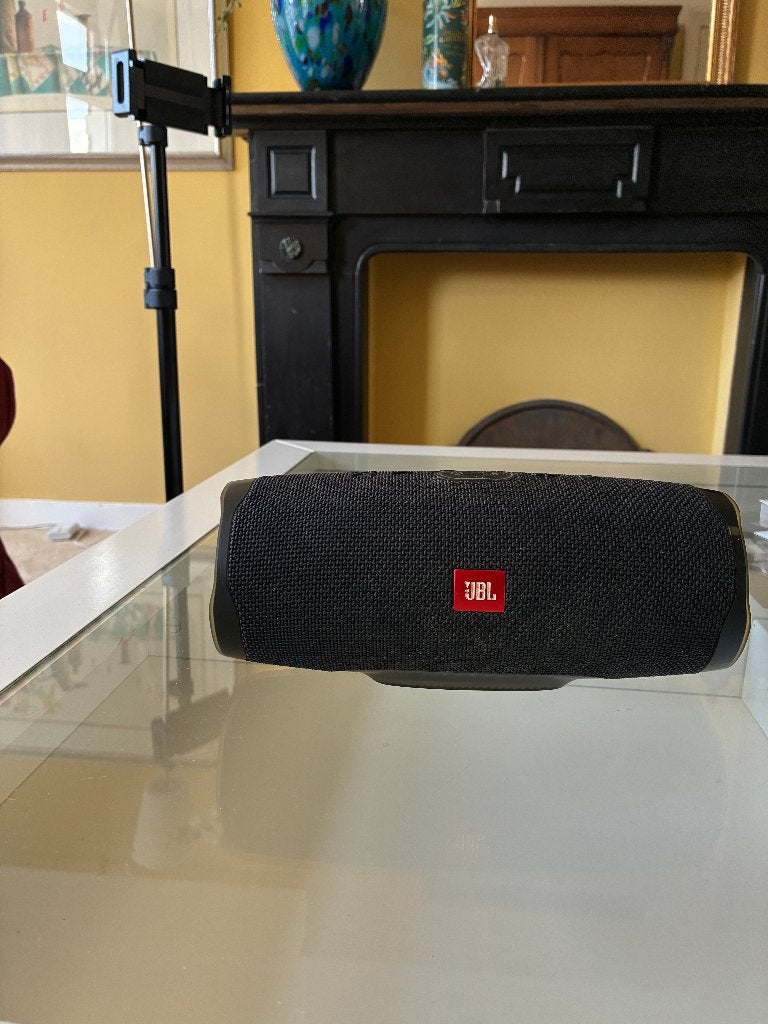 JBL Charge 4, Ophalen, JBL, Overige typen, Zo goed als nieuw