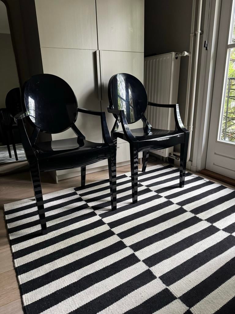 2x Kartell Louis Ghost stoelen stoel Philippe Starck zwart, Huis en Inrichting, Stoelen, Ophalen, Kunststof, Gebruikt, Twee