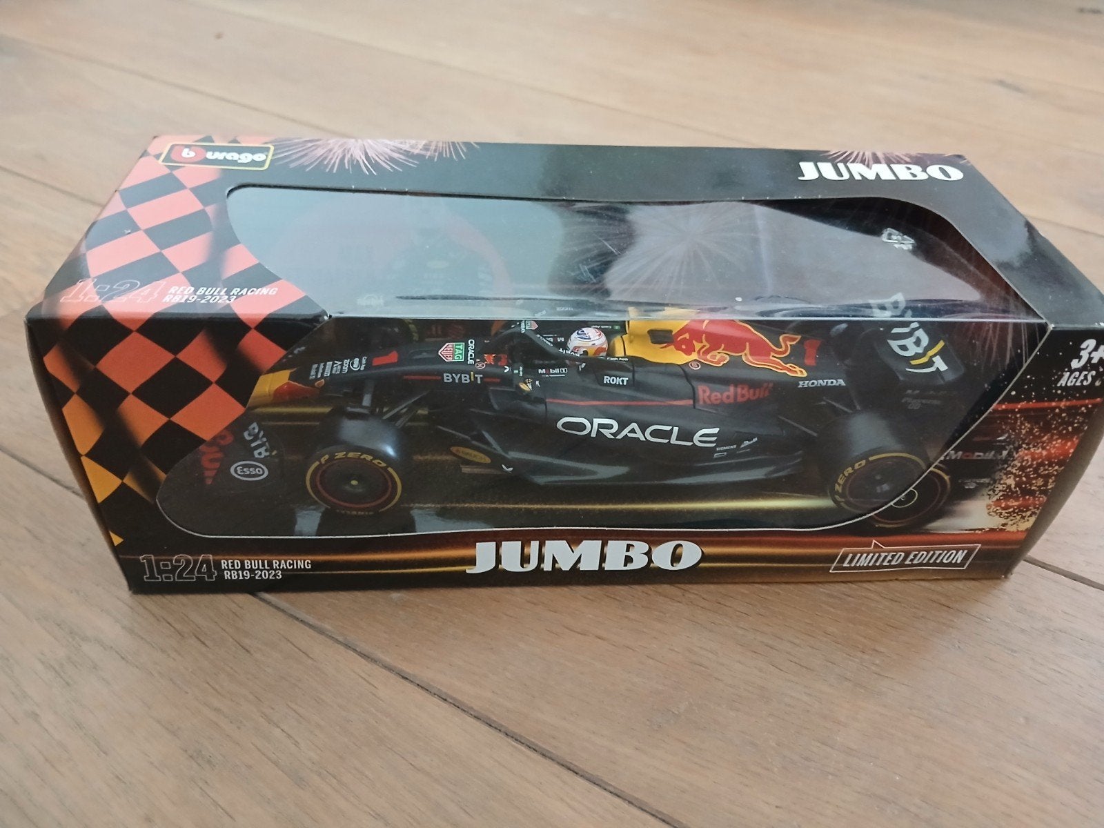 Max Verstappen Red Bull Racing F1 auto 1:24 Jumbo, Verzenden, Zo goed als nieuw