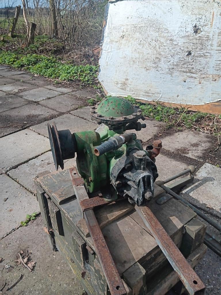 Antieke waterpomp., Ophalen of Verzenden, Gebruikt, Handmatig, Overige typen