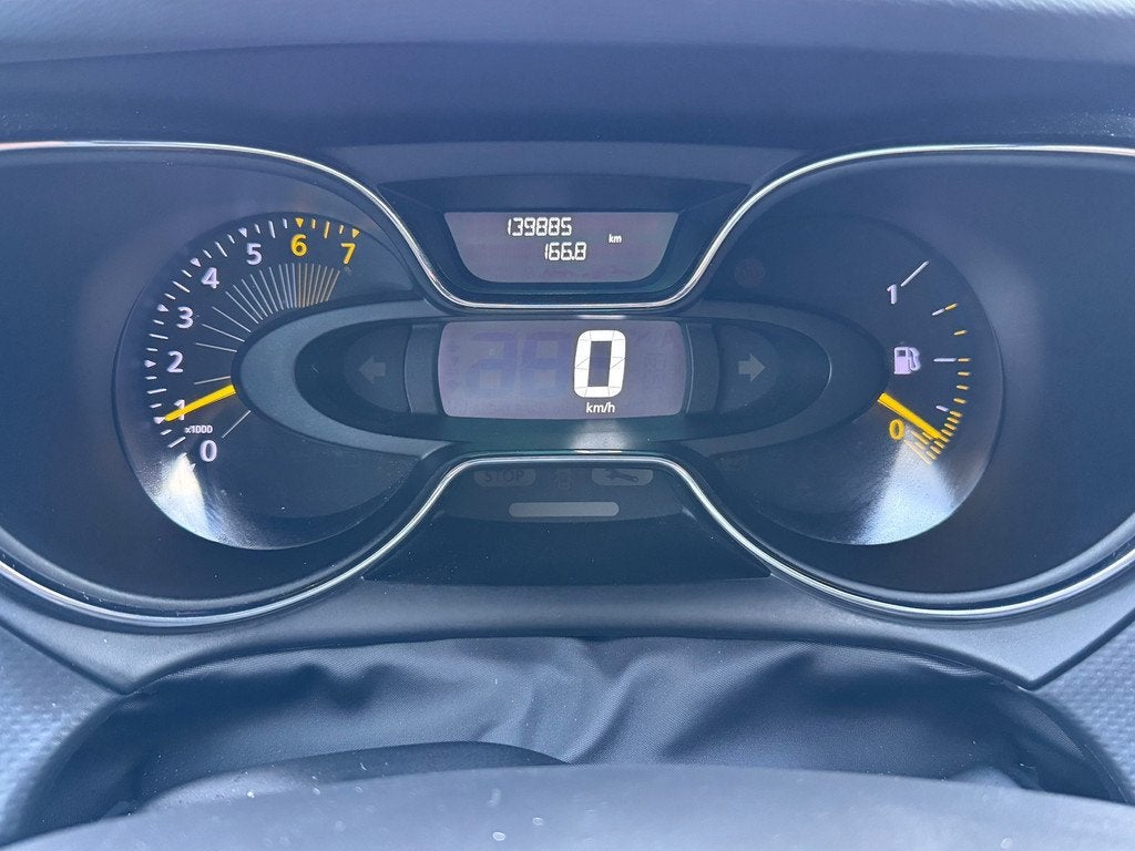 Renault Captur 0.9 TCe Xmod | Stoelverw | Leder | Airco | Tr, Auto's, Voorwielaandrijving, 898 cc, Gebruikt, Euro 6