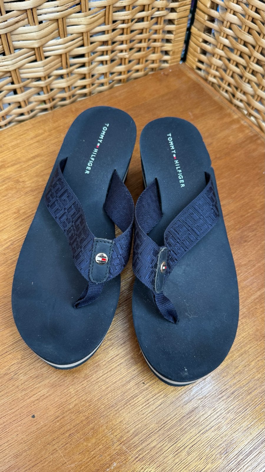 Tommy Hilfiger Slippers Maat 40, Verzenden, Gedragen, Zwart, Slippers