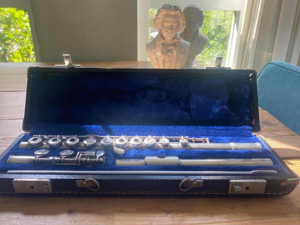 Gemeinhardt M3S volledig zilver Dwarsfluit met Koffer, Muziek en Instrumenten, Ophalen of Verzenden, Gebruikt, Dwarsfluit, Met koffer of tas