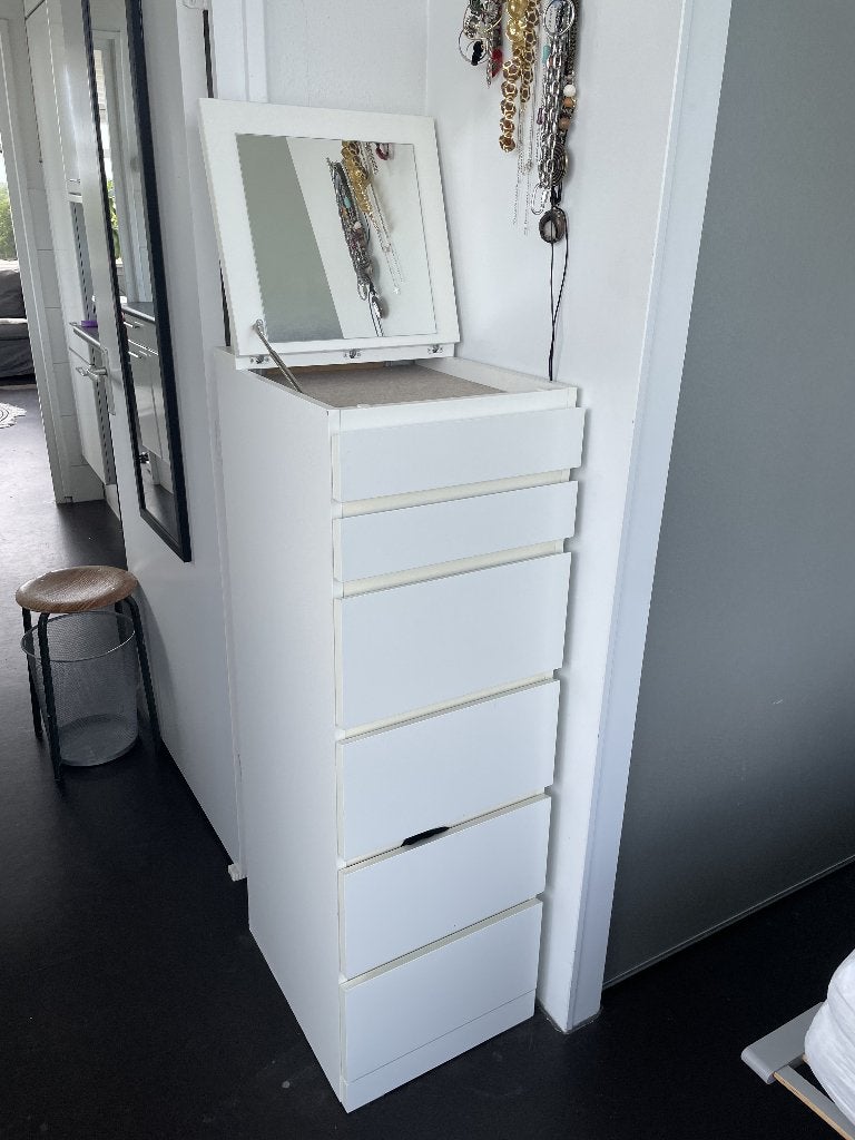IKEA Witte Ladekast met Spiegel, Huis en Inrichting, Kasten | Ladekasten, Ophalen, Minder dan 50 cm, Gebruikt, 5 laden of meer