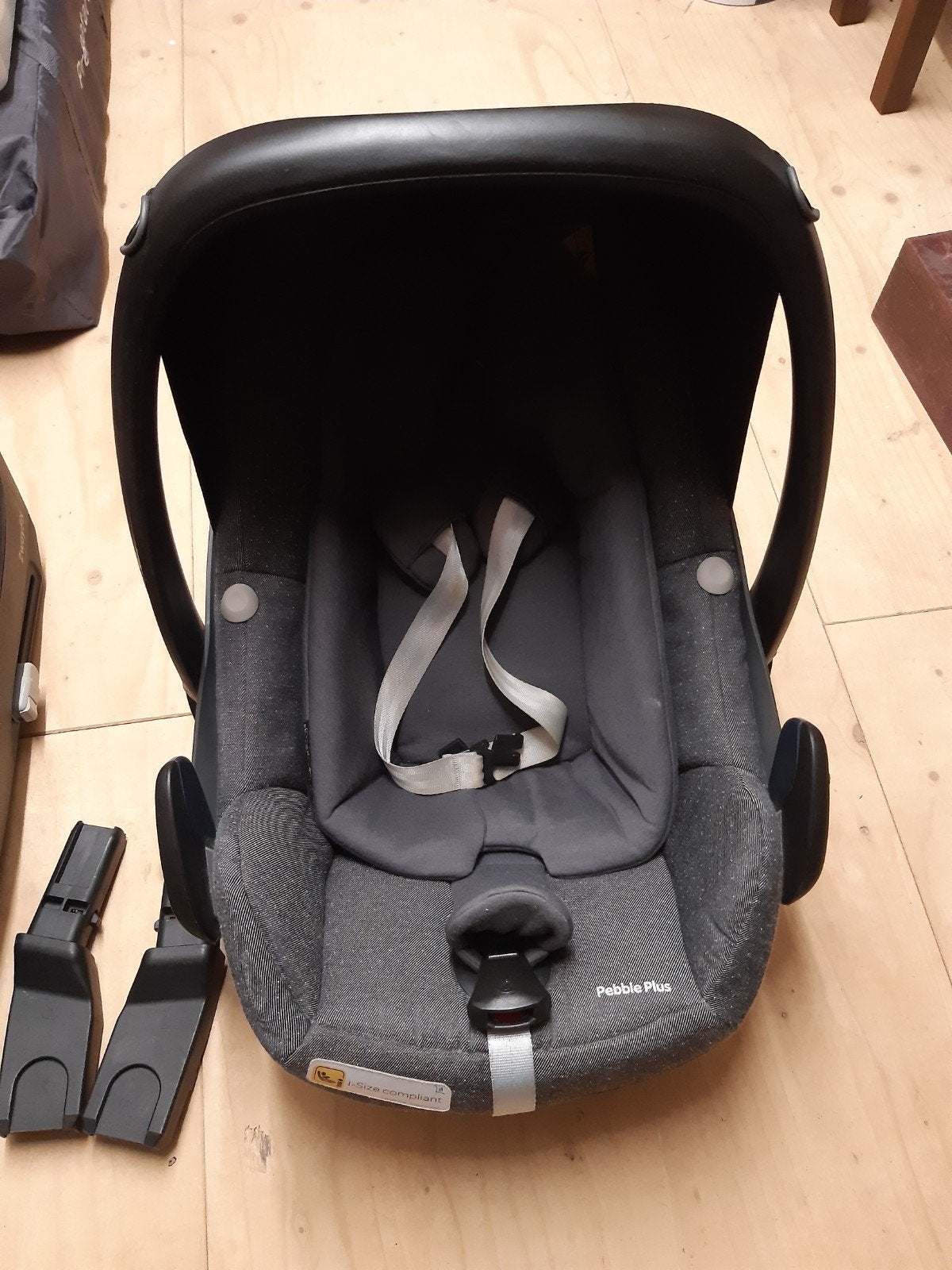 Maxi Cosi met 2wayFix base en adapters voor kinderwagen, Ophalen, Zo goed als nieuw, Maxi-Cosi, Autogordel of Isofix