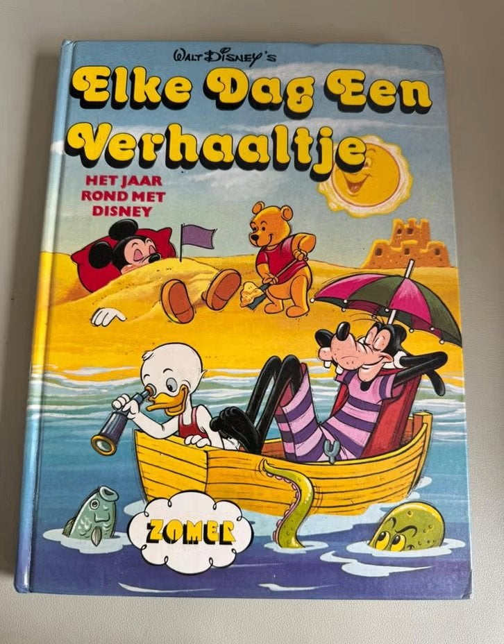 Boek Walt Disney - Elke dag een verhaaltje  Zomer, Boeken, Walt Disney, Ophalen of Verzenden, Zo goed als nieuw, Sprookjes