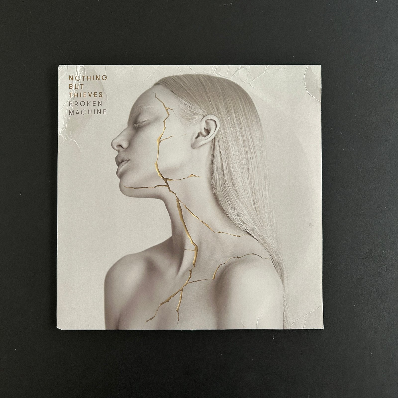 LP Nothing But Thieves - Broken Machine, Ophalen of Verzenden, Gebruikt, 12 inch, Poprock
