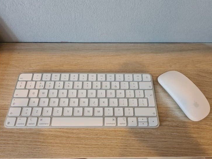 Apple Magic Keyboard en Magic Mouse Set (A3203, A3204), Computers en Software, Muizen, Ophalen of Verzenden