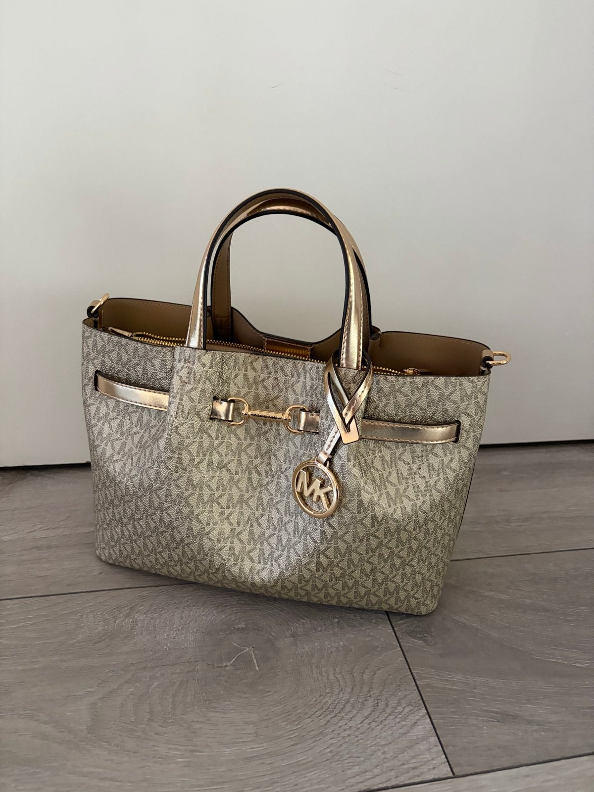 Michael Kors Carson Shopper Tas - Nieuwstaat, Ophalen of Verzenden, Zo goed als nieuw, Beige, Shopper