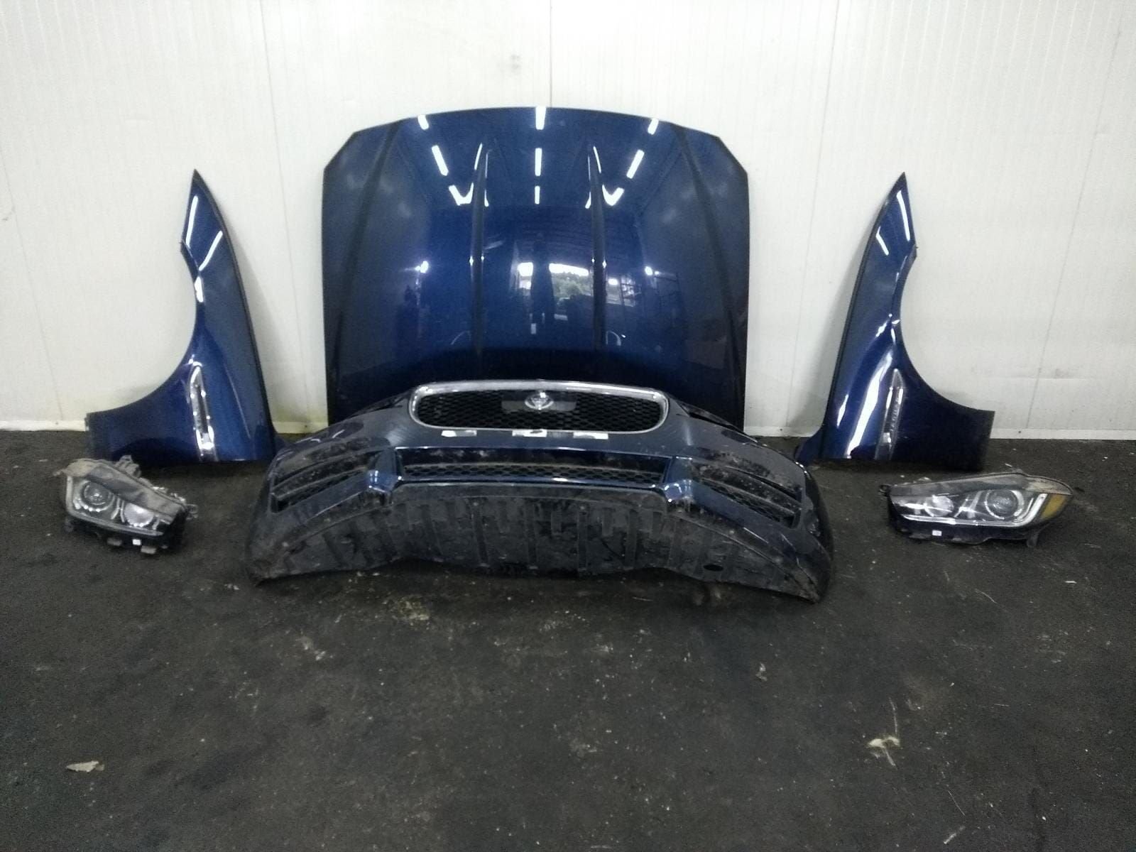 Voorkop Jaguar XE 2017, Ophalen, Gebruikt, -, -
