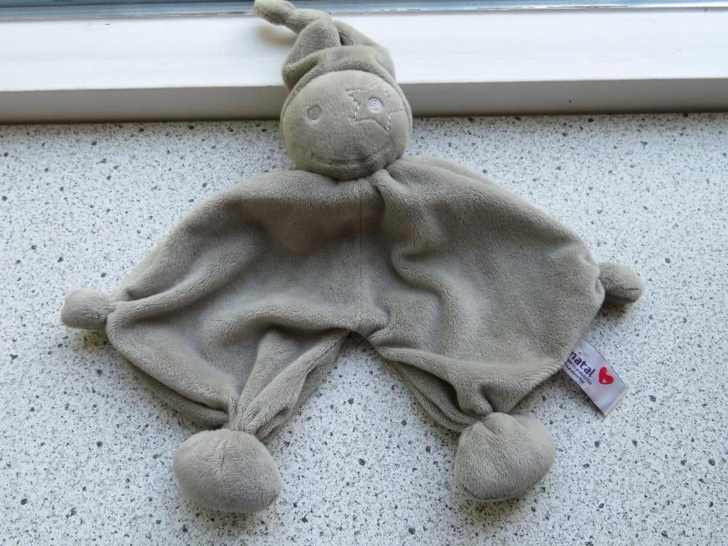 Spook van Prenatal grijs met korte puntmuts en ster om oog, Prénatal, Overige typen, Grijs, Ophalen of Verzenden