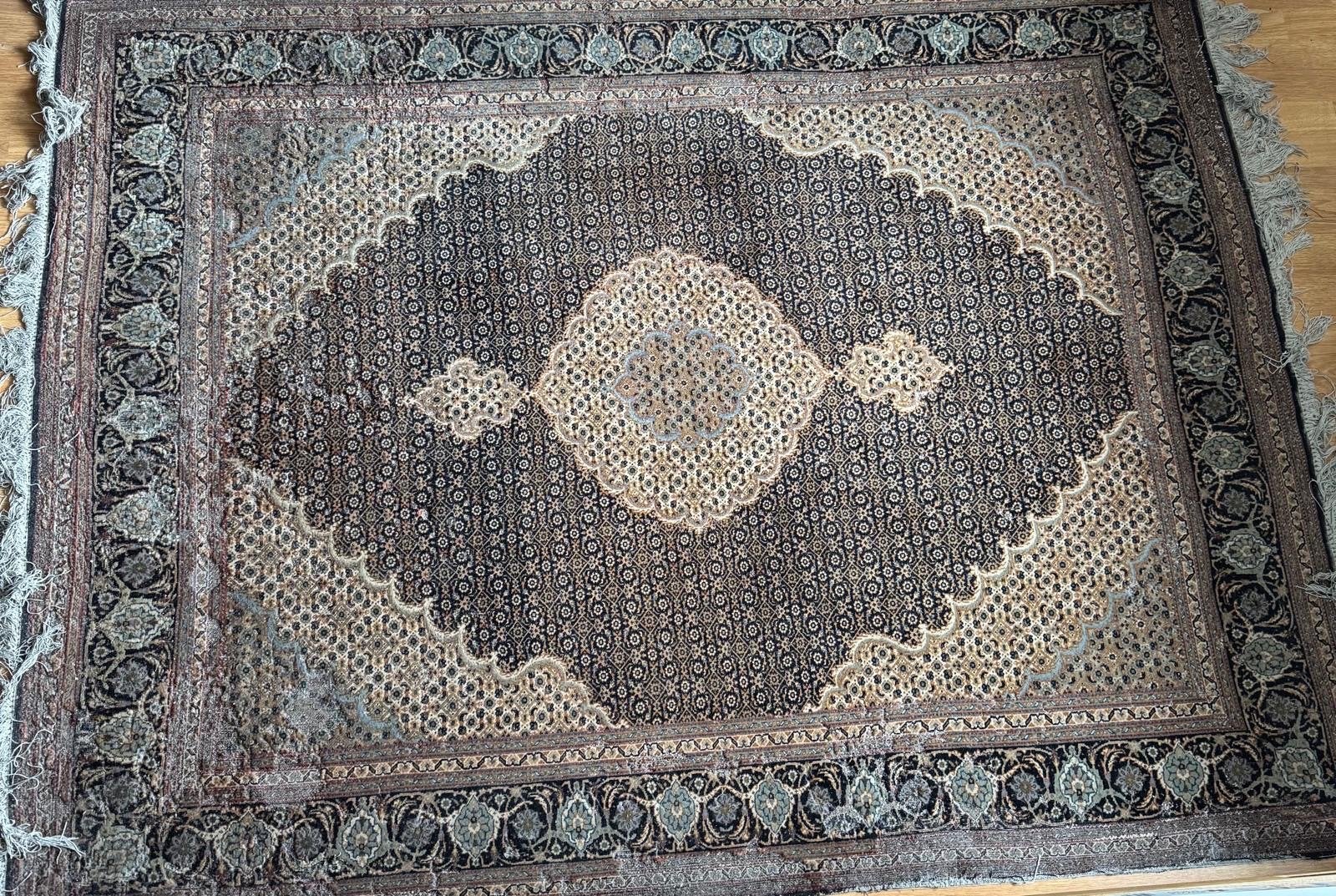 Handgeknoopt Perzisch Tabriz Tapijt 60 Raj, 1.5 x 2 m, Huis en Inrichting, Stoffering | Tapijten en Kleden, Ophalen, Gebruikt
