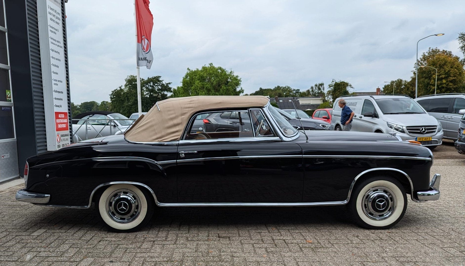 Mercedes 220 S Cabriolet, foto 11