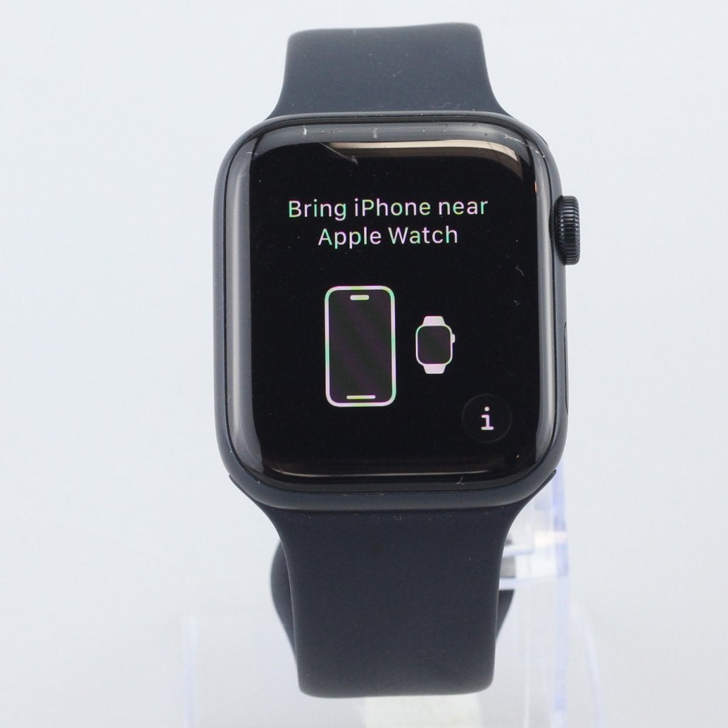 Apple Watch Series Se 3 46MM GPS Sportband S/M, Apple, Zo goed als nieuw, Support@apple.com, One Apple Park Way
Cupertino, CA 95014
United States
