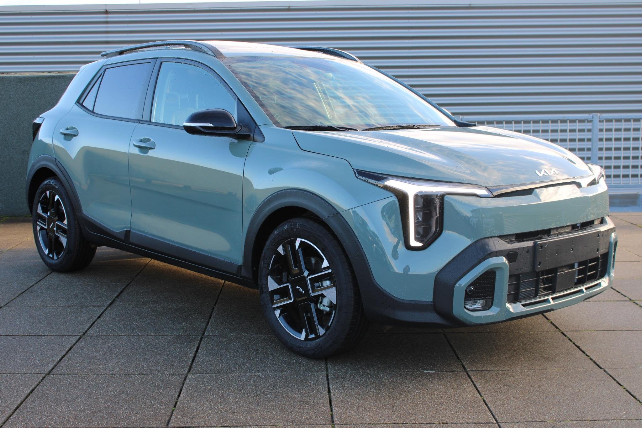 Kia Stonic 1.0 T-GDi MHEV GT-Line Navigatie / stuur en stoel, Auto's, Kia, 450 kg, Automatische klimaatregeling, Euro 6, Leder en Stof