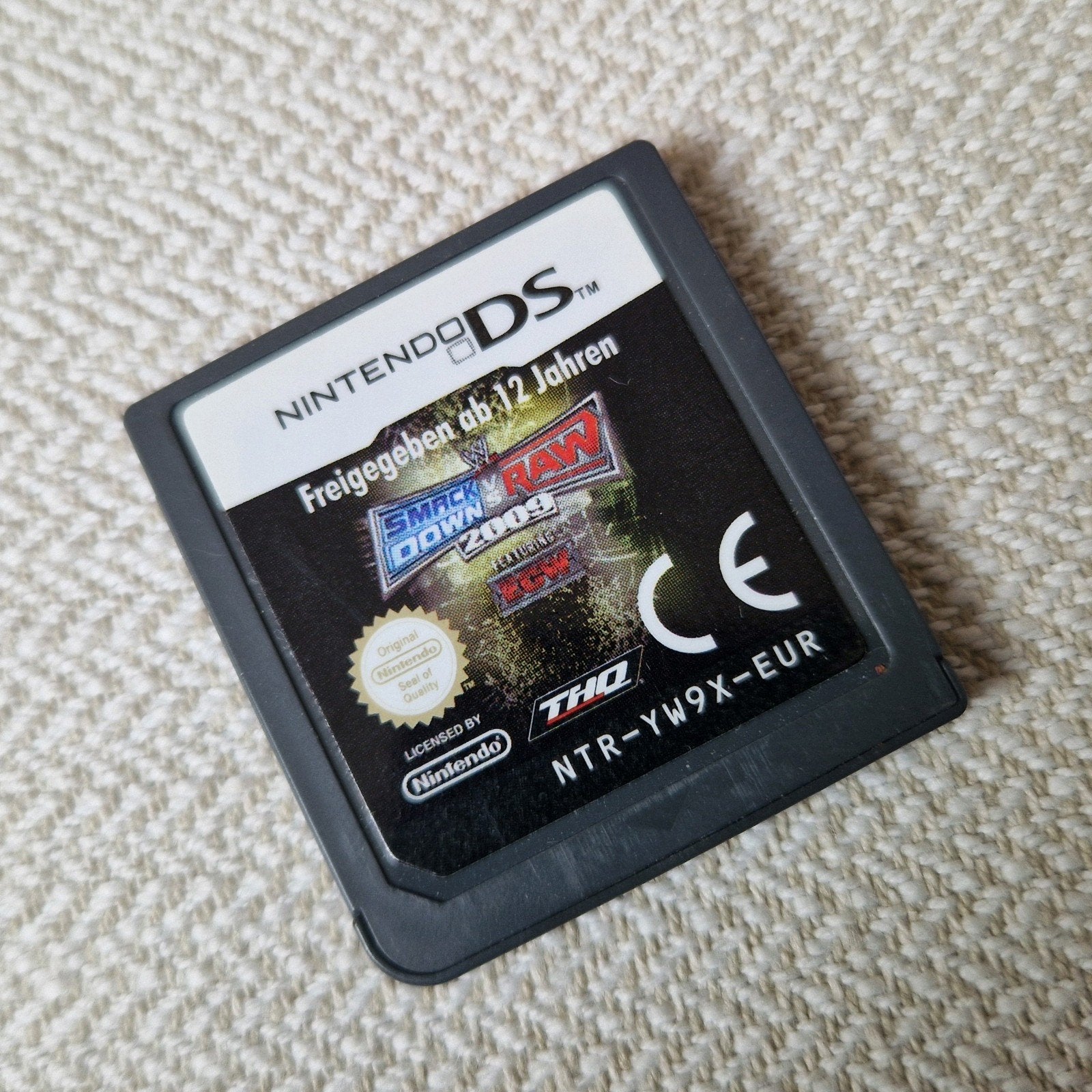 smackdown vs raw versus wwf 2009 nintendo ds game spel, Spelcomputers en Games, Games | Nintendo DS, Zo goed als nieuw, 1 speler