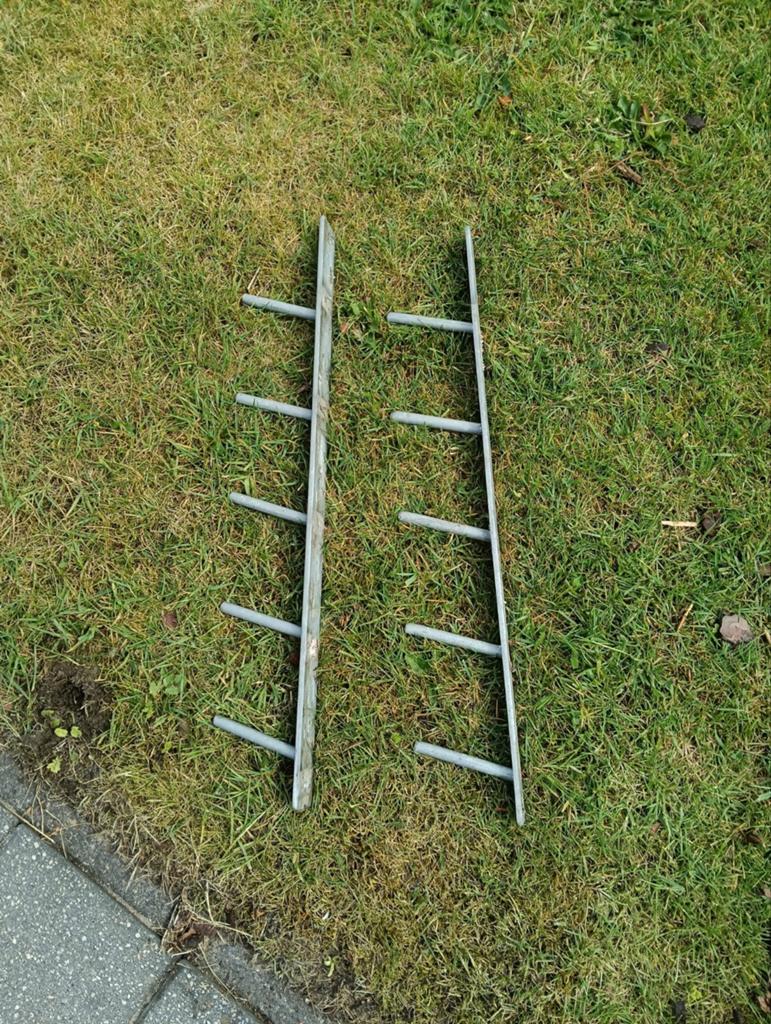 Te koop zgan set ophangbeugels voor hindernis balken, Dieren en Toebehoren, Ophalen, Zo goed als nieuw, Springen