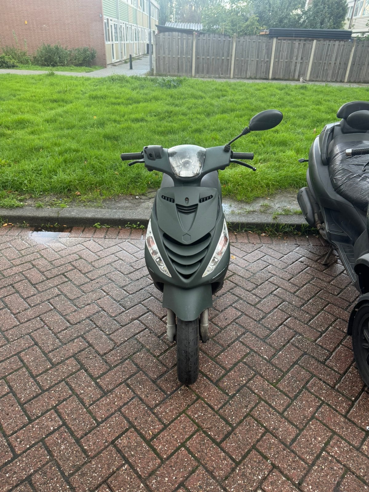 piaggio zip 25km 4t BJ 2018 van 1e eigenaar, Piaggio, Empire wheels, Ophalen of Verzenden, Zo goed als nieuw