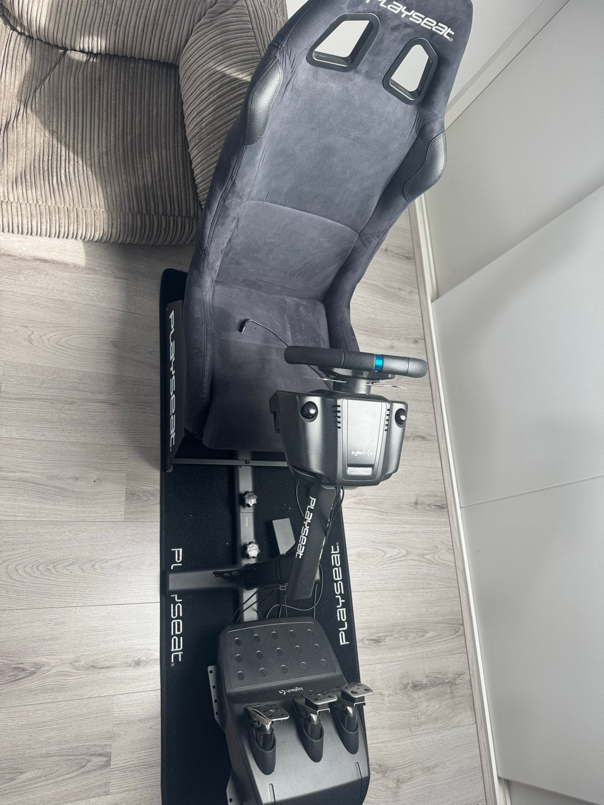 Playseat Alcantara met Logitech G29 racestuur en pedalen, Ophalen, Racestoel, Force feedback, PlayStation
