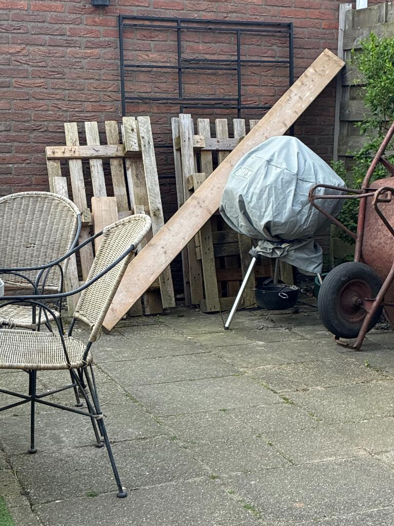 Hout en pallets, Ophalen, Gebruikt