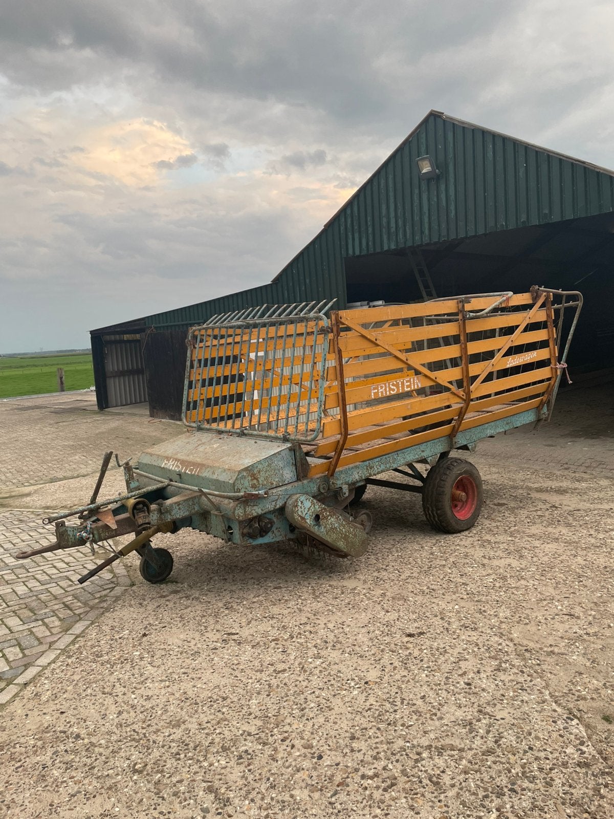 Fristein opraapwagen, Zakelijke goederen, Ophalen, Voertechniek
