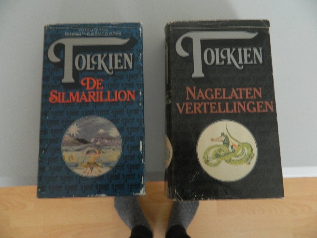 2x Tolkien ( oude weergaves ) HC  met stof omslag, Ophalen of Verzenden, Gelezen, J.R.R. Tolkien