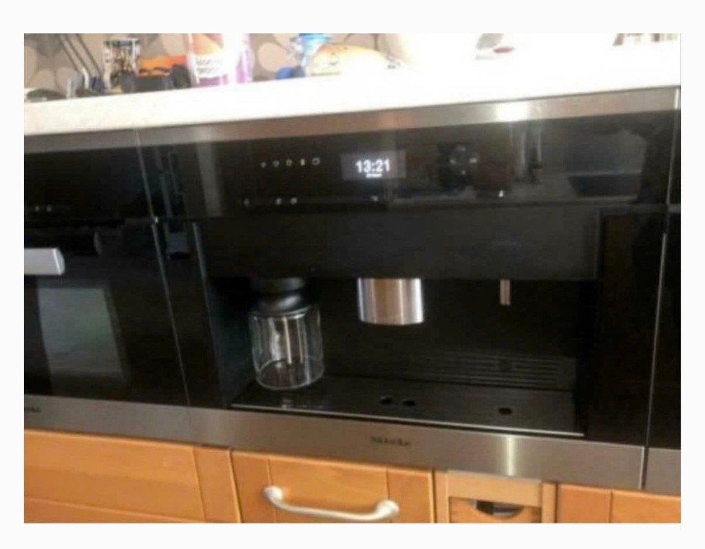 MOOIE inbouw MIELE vol automatische koffie machine, Witgoed en Apparatuur, Ophalen, 10 kopjes of meer, Koffiemachine, Koffiebonen