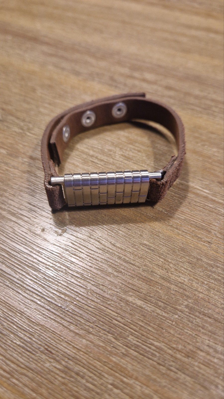 Mooie armband Energetix, Sieraden, Tassen en Uiterlijk, Armbanden, Ophalen of Verzenden, Nieuw, Bruin, Leer