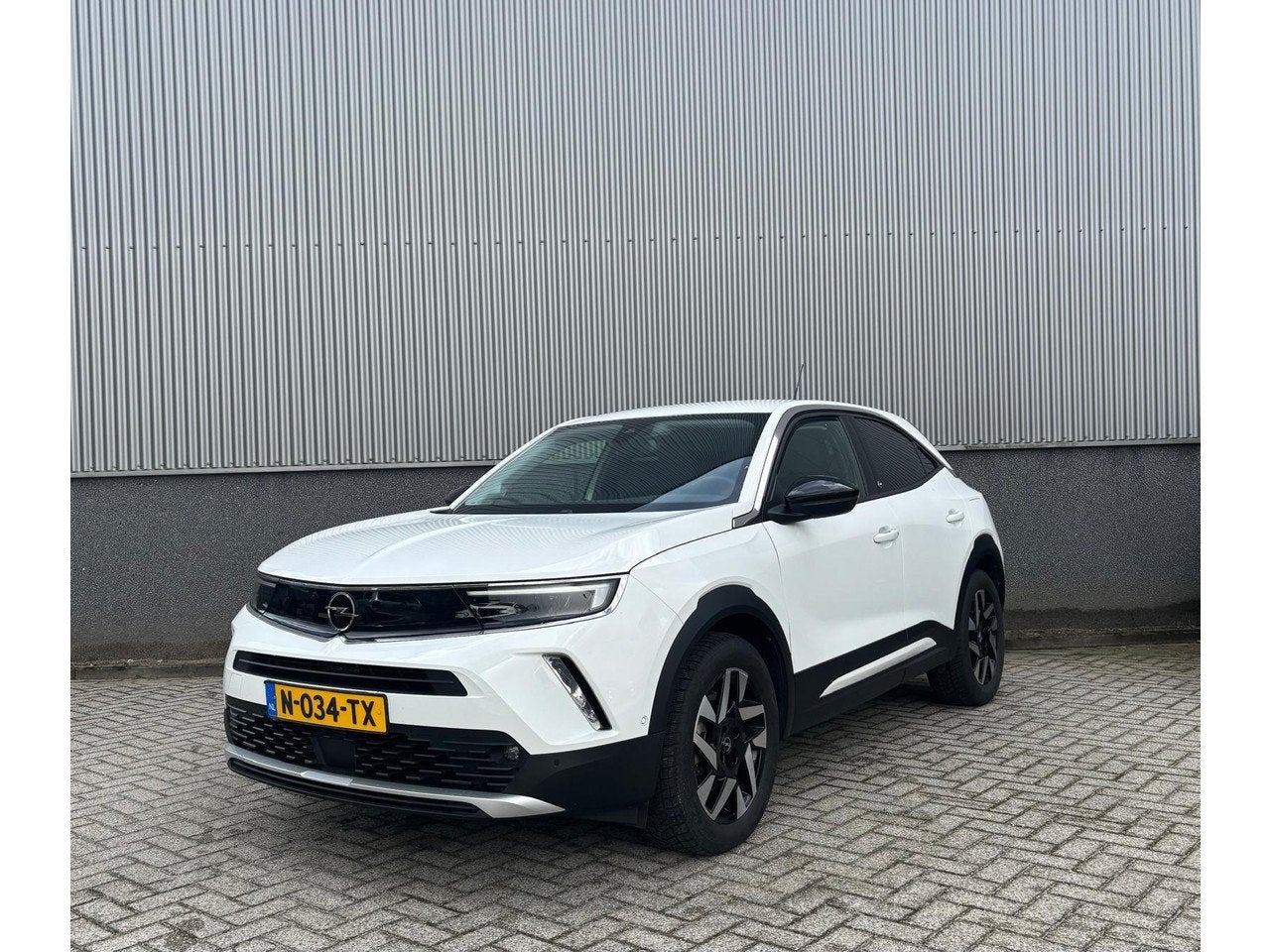 Opel Mokka-e Business Elegance 50-kWh 11kw bl. | Navigatie |, 136 pk, Gebruikt, Mokka-e, Origineel Nederlands