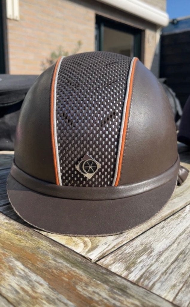 !! MOET WEG!! Charles Owen custom made, Dieren en Toebehoren, Paardrijkleding, Inclusief opbergtas, Ophalen of Verzenden, Zo goed als nieuw