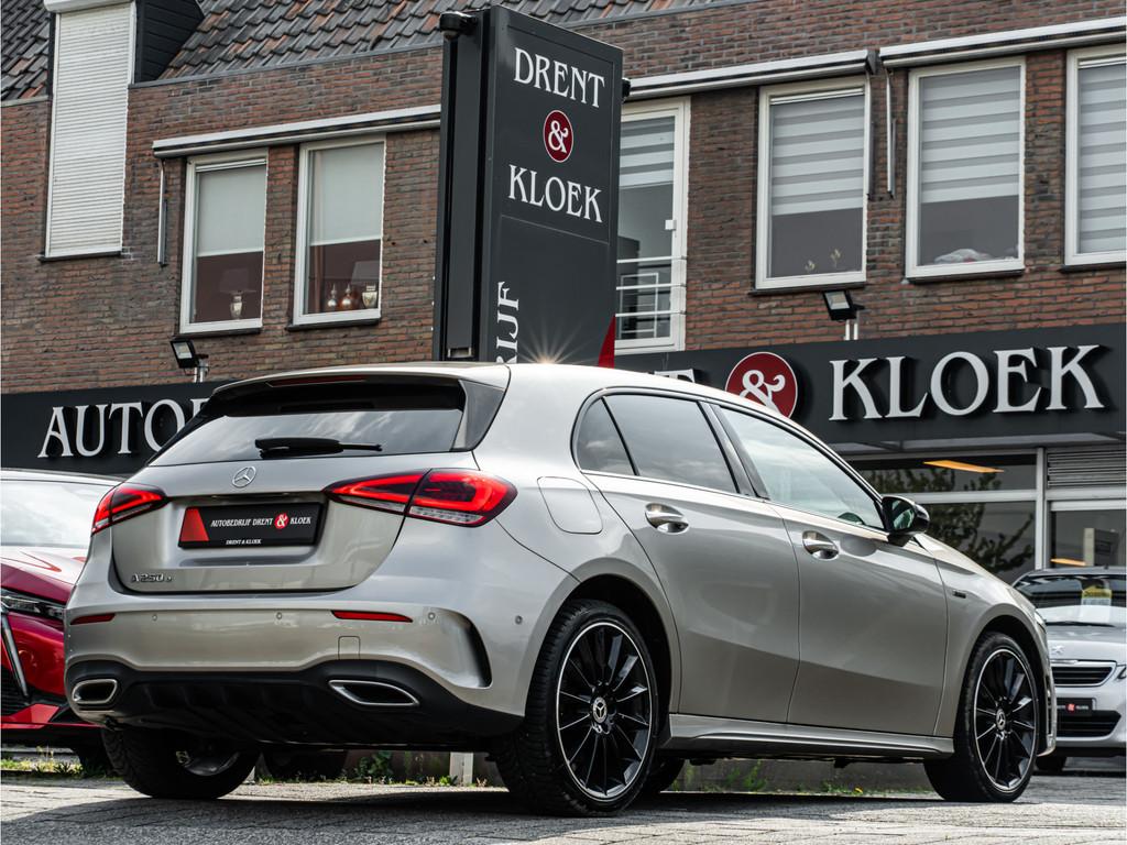 Mercedes-Benz A-Klasse 250e AMG BRUIN LEDER ELEK SPIEGELS 19, Gebruikt, Euro 6, 4 cilinders, 74 km