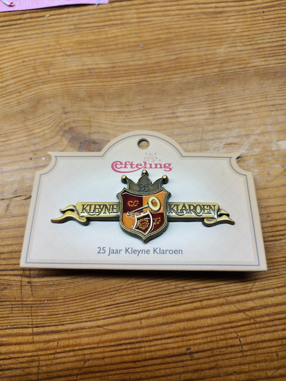 Efteling 25 Jaar Kleyne Klaroen pin, Ophalen of Verzenden, Nieuw, Button of Speldje