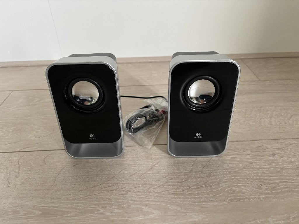 NIEUW: Logitech speakers, Computers en Software, Pc speakers, Ophalen, Nieuw, Audiokanaal 2, Logitech