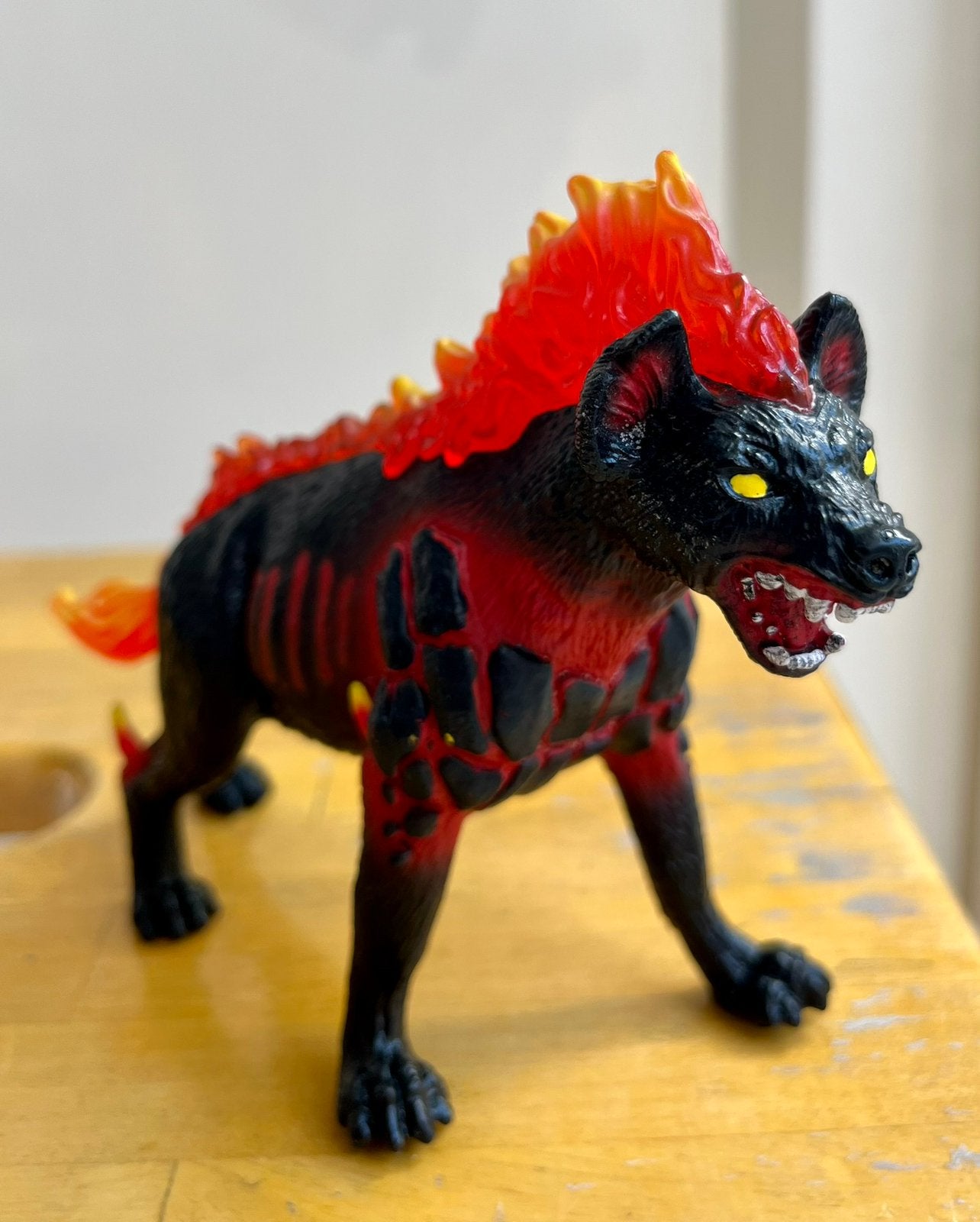 Schleich lava hyena, Ophalen of Verzenden, Gebruikt