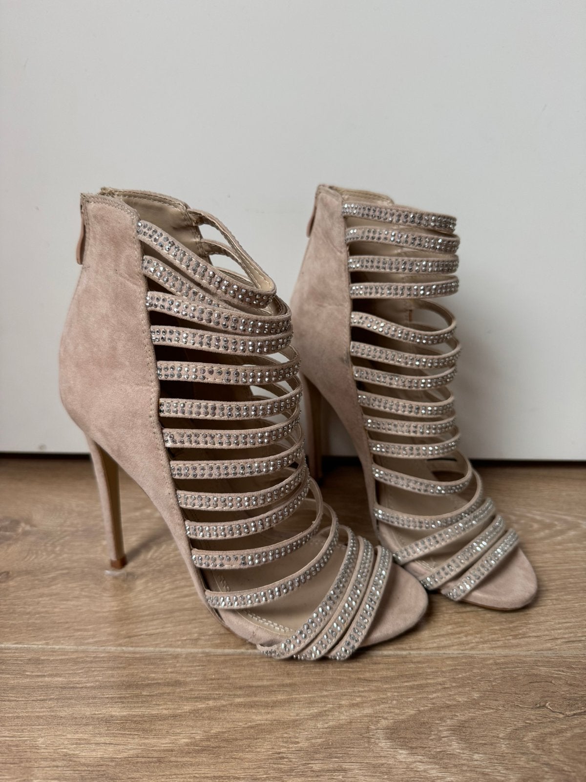 Jumex hakken pumps beige steentjes maat 36, Pumps, Beige, Ophalen of Verzenden, Gedragen