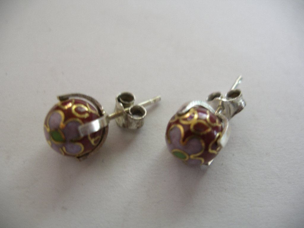 Een paar Zilveren Oorbellen met Bruine Cloisonné stenen, Verzenden, Zilver, Oorbellen