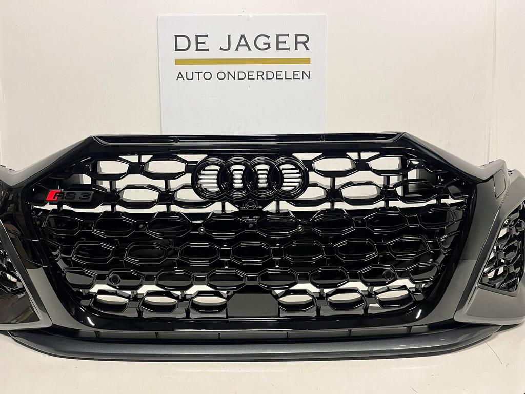 AUDI RS3 8Y VOORBUMPER BUMPER COMPLEET PDC 8Y0807550D 2019-, Gebruikt, Voor, AUDI AG, Auto-Union-Strasse 1
85045  Ingolstadt, DE