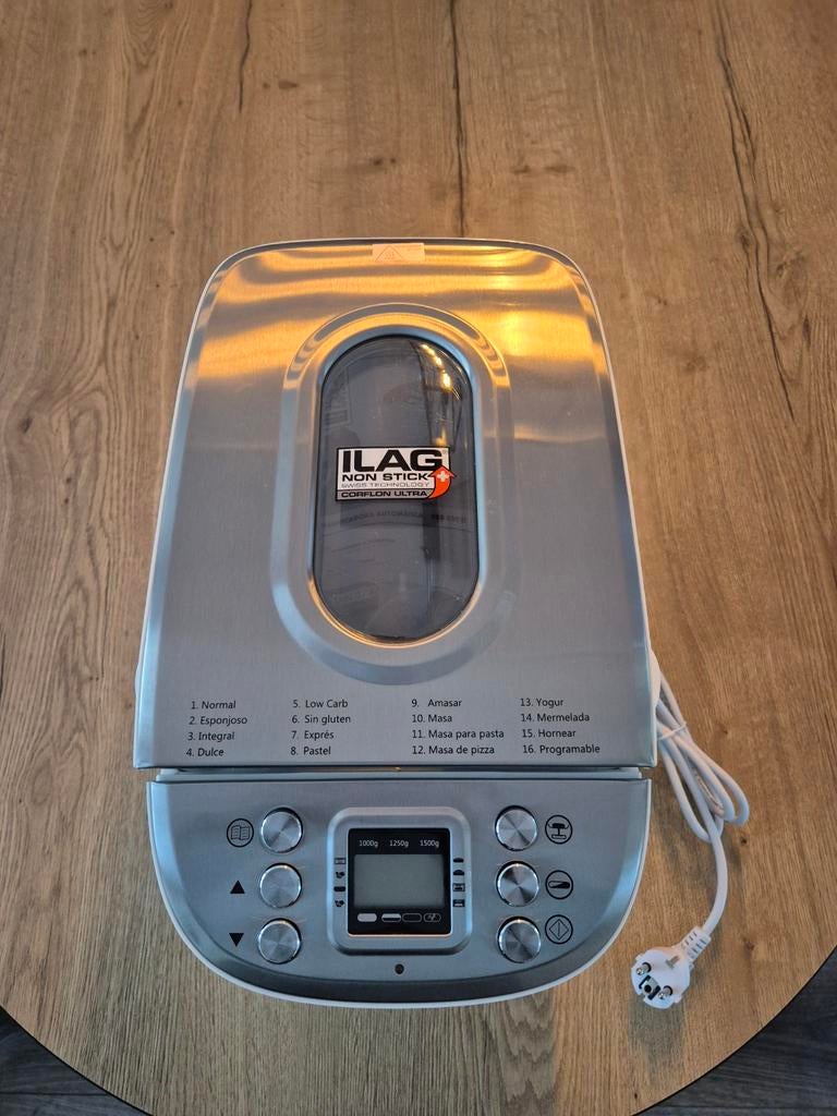 SilverCrest Broodbakmachine - Zo goed als nieuw, Witgoed en Apparatuur, Broodbakmachines, Met timer, Meer dan 10 programma's, Ophalen of Verzenden